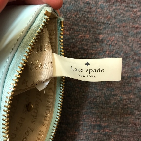 Kate Spade Wristlet - Picture 7 of 7